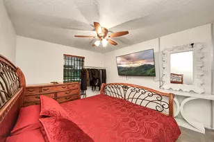 9512 Windswept Ln, Houston, TX 77063 - Photo 28