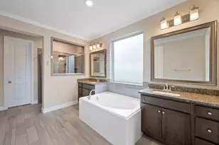 3235 Bellwick Chase Ln, Houston, TX 77365 - Photo 8