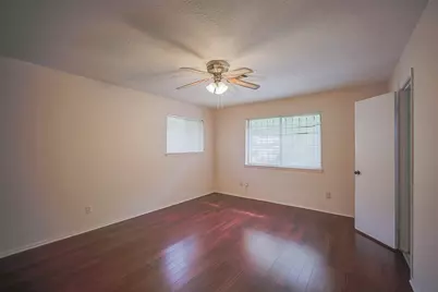 7010 Captain Drive, Houston, TX 77036 - Photo 18
