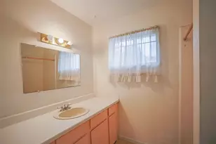 7010 Captain Dr, Houston, TX 77036 - Photo 20