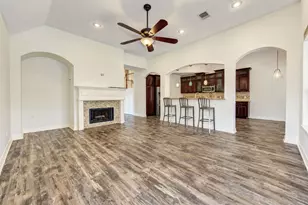 12731 Melvern Ct, Houston, TX 77041 - Photo 14