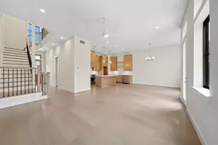 1713 Bologna Ln, Houston, TX 77055 - Photo 8
