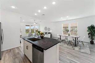 546 Long Beach Bay Dr, Katy, TX 77493 - Photo 12