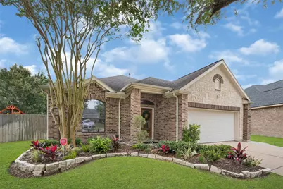 501 Burham Lane, League City, TX 77573 - Photo 2