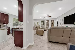 501 Burham Ln, League City, TX 77573 - Photo 10