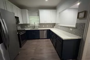 1828 Fletcher St, Houston, TX 77009 - Photo 4