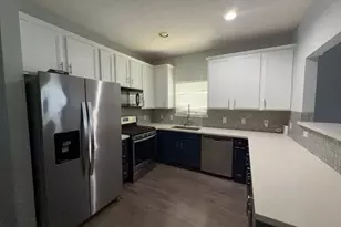 1828 Fletcher St, Houston, TX 77009 - Photo 2