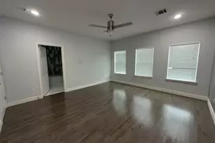 1828 Fletcher St, Houston, TX 77009 - Photo 10