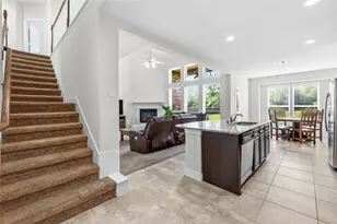 15326 Icet Crk Ave, Mont Belvieu, TX 77523 - Photo 16