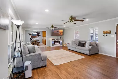 3414 E Orange Street, Pearland, TX 77581 - Photo 4