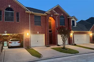 1408 S Friendswood Dr, Friendswood, TX 77546 - Photo 1