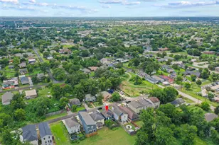 2302 Abernathy St, Houston, TX 77026 - Photo 32