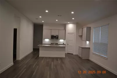 1613 Sunbend Lane, Katy, TX 77493 - Photo 6