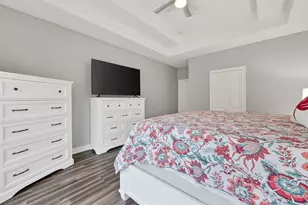 209 April Waters Dr W, Conroe, TX 77356 - Photo 20