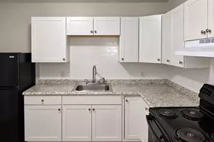 2930 Danforth Dr, Texas City, TX 77590 - Photo 6