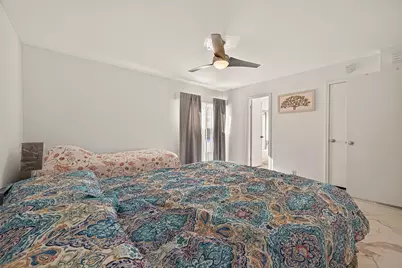 2201 Fountain View Drive #29, Houston, TX 77057 - Photo 16