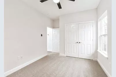 4847 Sunflower Street, Houston, TX 77033 - Photo 4
