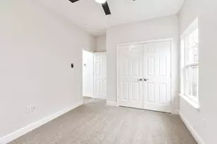 4847 Sunflower St, Houston, TX 77033 - Photo 4