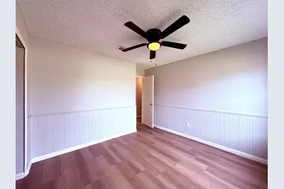 12071 Plumbrook Drive, Houston, TX 77099 - Photo 28