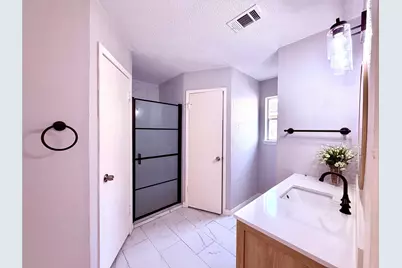 12071 Plumbrook Drive, Houston, TX 77099 - Photo 20