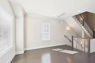 2724 Rutland St, Houston, TX 77008 - Photo 10