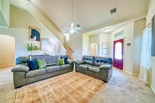 1187 Colt Creek Ct, Alvin, TX 77511 - Photo 2