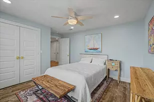 2006 Sydnor Ln, Galveston, TX 77554 - Photo 26