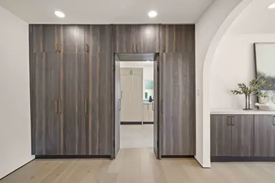 5207 Braesheather Drive, Houston, TX 77096 - Photo 12