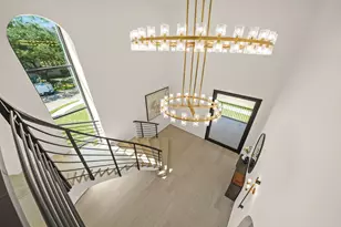 5207 Braesheather Dr, Houston, TX 77096 - Photo 6