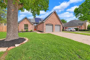 15702 Fern Ridge Dr, Houston, TX 77084 - Photo 2