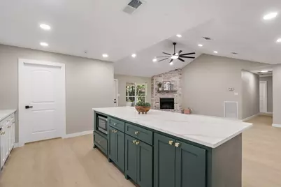 30706 McKinney Drive, Tomball, TX 77375 - Photo 16