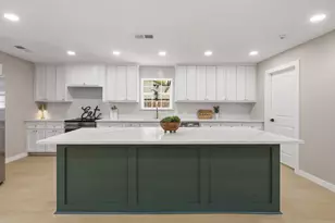 30706 McKinney Dr, Tomball, TX 77375 - Photo 14