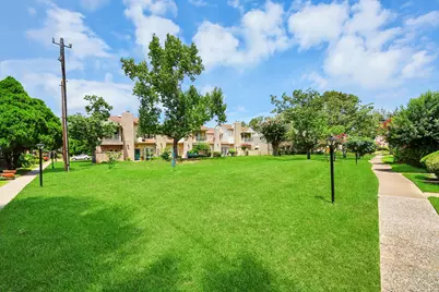 742 Country Place Drive #A, Houston, TX 77079 - Photo 30
