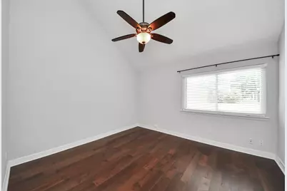 742 Country Place Drive #A, Houston, TX 77079 - Photo 18
