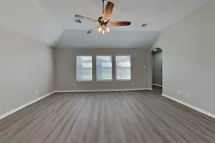 16715 Moss Green Ct, Cypress, TX 77429 - Photo 2
