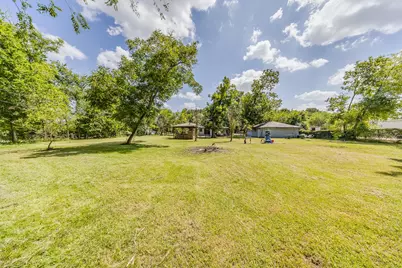 1725 Strawn Road, Houston, TX 77039 - Photo 34