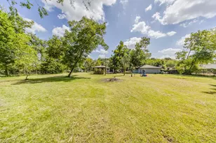 1725 Strawn Rd, Houston, TX 77039 - Photo 34