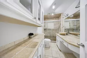 1725 Strawn Rd, Houston, TX 77039 - Photo 24