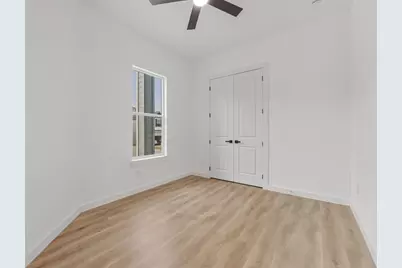 115 Capetown Lane, Conroe, TX 77356 - Photo 6