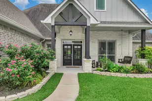 111 Rustic Pnes Dr, Lufkin, TX 75904 - Photo 2