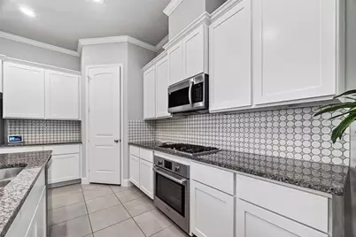 7804 Janak Drive #B, Houston, TX 77055 - Photo 10