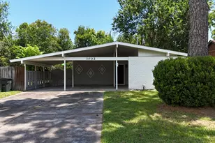 3002 Newcastle Dr, Baytown, TX 77521 - Photo 1