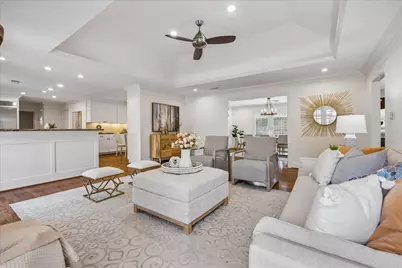 10323 Green Tree Road, Houston, TX 77042 - Photo 12
