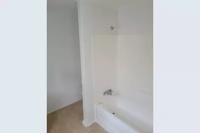 11810 Greenglen Drive, Houston, TX 77044 - Photo 14