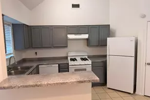 8535 Grand Knolls Dr, Houston, TX 77083 - Photo 4
