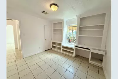 5701 Luna Street, Houston, TX 77076 - Photo 36