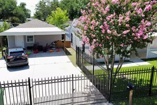 5701 Luna St, Houston, TX 77076 - Photo 10