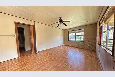 190 White Oak Circle, Point Blank, TX 77364 - Photo 16