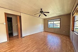 190 White Oak Cir, Point Blank, TX 77364 - Photo 16