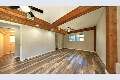 190 White Oak Circle, Point Blank, TX 77364 - Photo 10